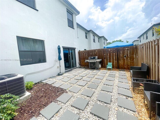 Foto del edificio - 13414 SW 286th St