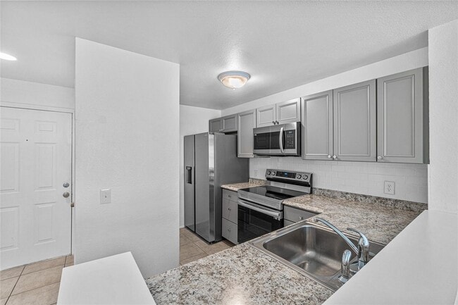 Building Photo - 1825 Palm Cove Blvd
