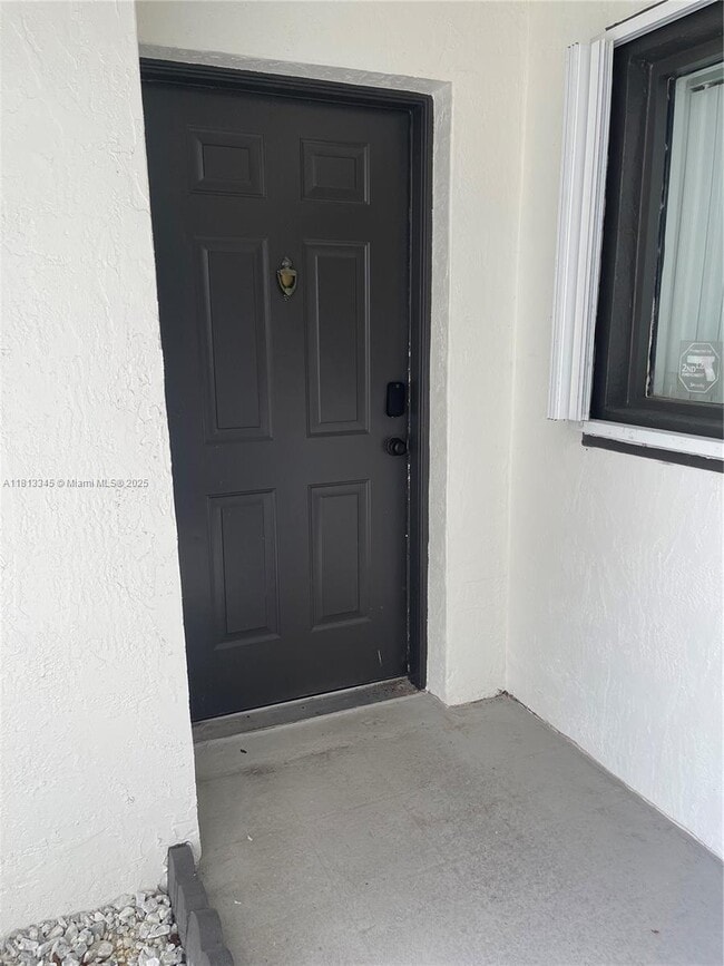Building Photo - 1131 NW 124th Ct