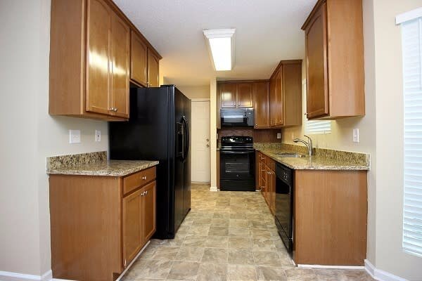 Building Photo - 116 Drake Way