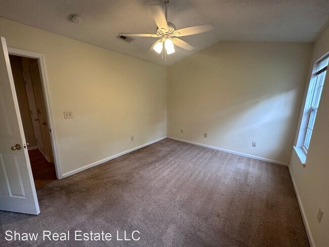 Foto del edificio - 3 br, 2 bath House - 719 Brewster Lane