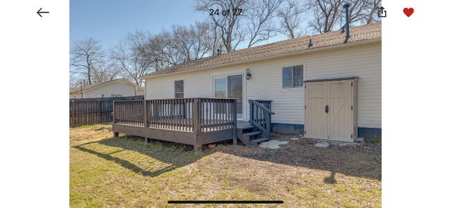 Foto del edificio - 120 Clinch Dr