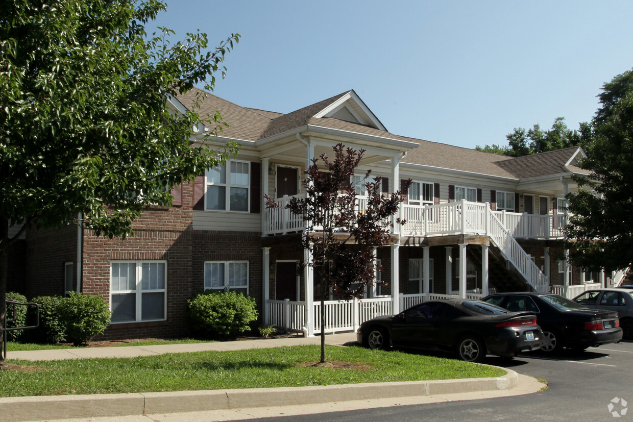 Foto principal - Overlook at Elkhorn Creek - INCOME RESTRICTED