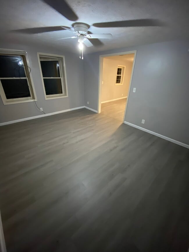Living Room - 7108 Cobb Cir