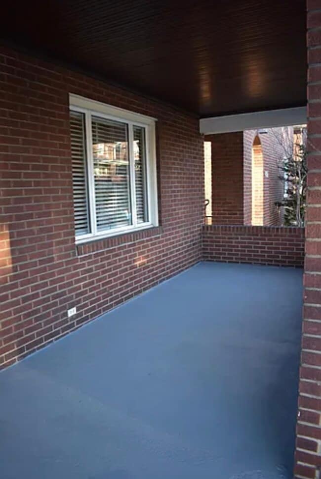 Building Photo - 184 Stanton Ct E
