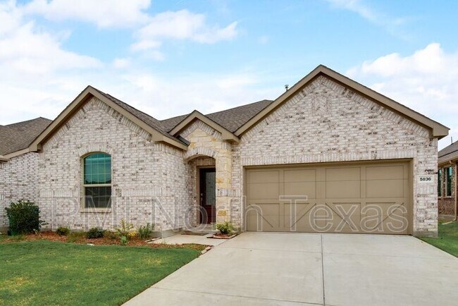 Building Photo - 5836 Priory Dr