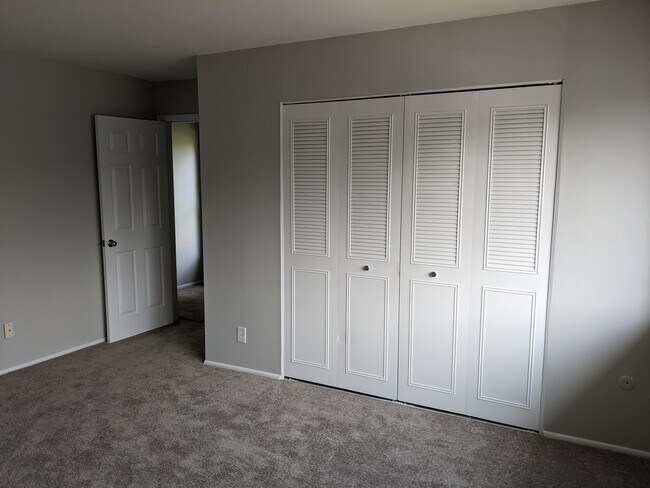 Foto del edificio - 3639 Kenbrooke Ct