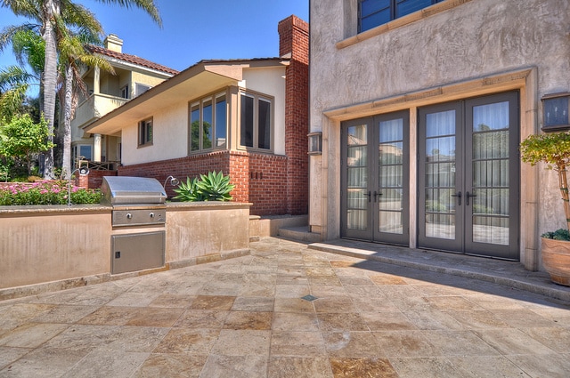 Foto del edificio - 222 Iris Ave