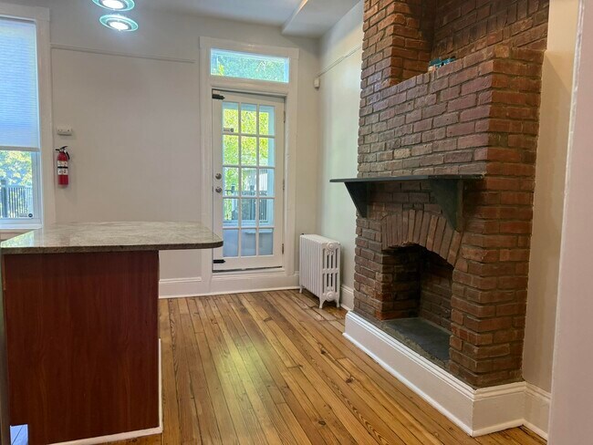 Foto del edificio - 60 Astor Pl