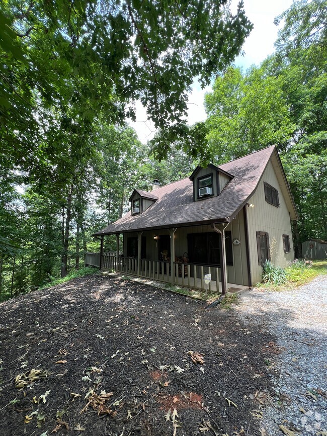 Building Photo - 267 Whitewater Overlook