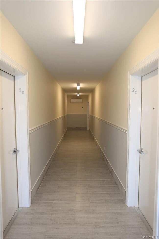 Building Photo - 23 E Main St