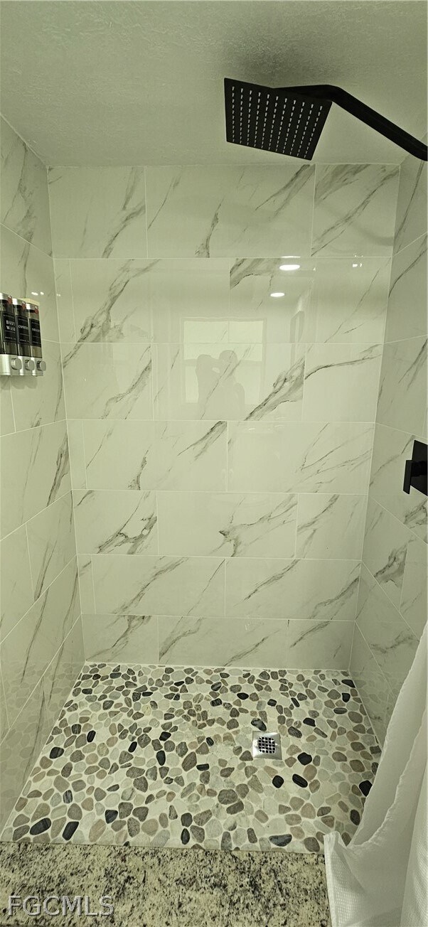 Foto del edificio - 251 SE 46th St