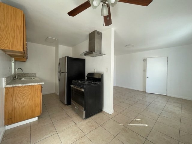 Foto del edificio - 12321 - 12325 Oak St.