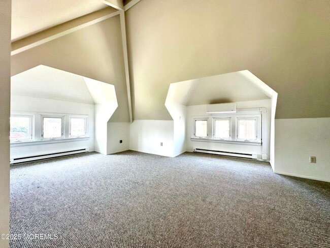 Building Photo - 57 Osborn St