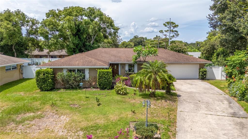 Foto principal - 3175 Lake Anderson Ave
