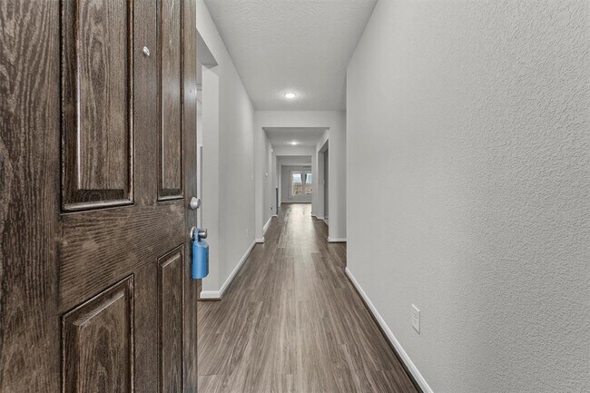 Foto del edificio - 15335 Oakheath Colony Ln
