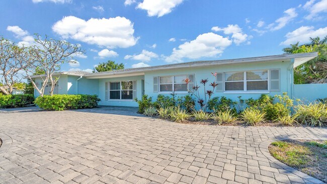 Foto del edificio - 3bed/2bath Home Off Treasure Island Causew...