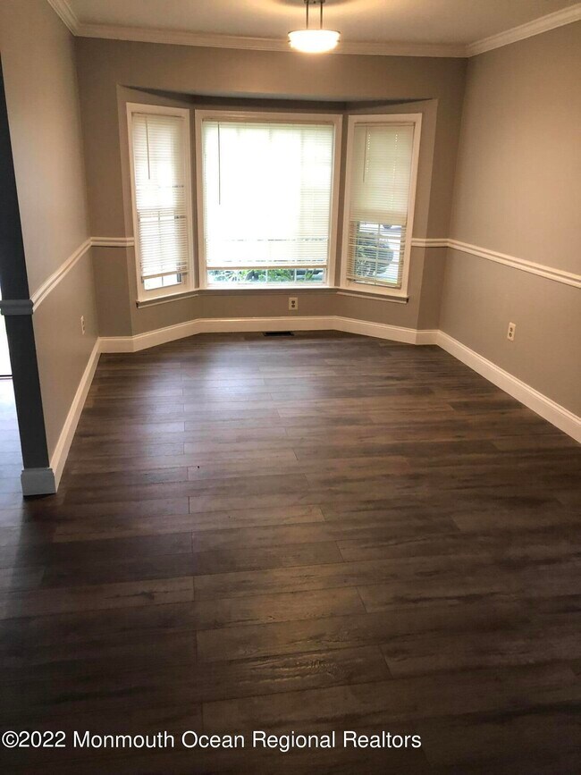 Building Photo - 163D Concordia Cir