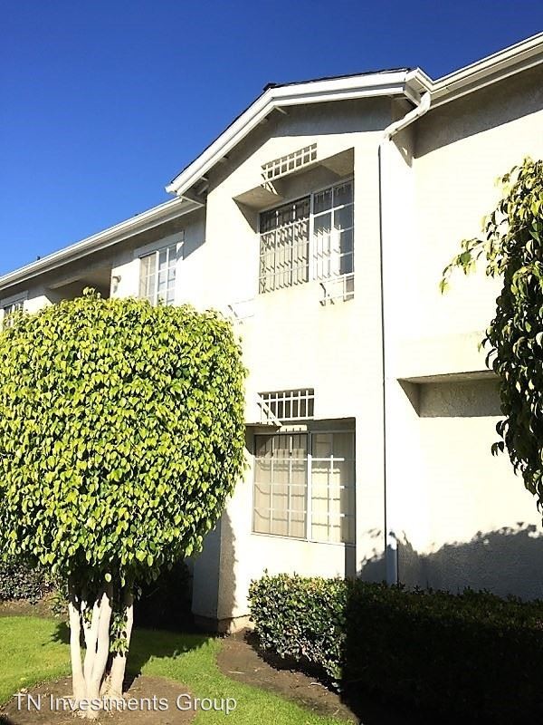 Foto principal - 12626 Nelson St