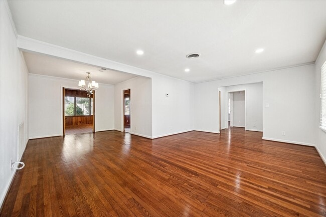 Foto del edificio - 4802 Holly St