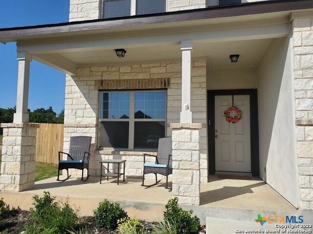 Building Photo - 1724 Stone House