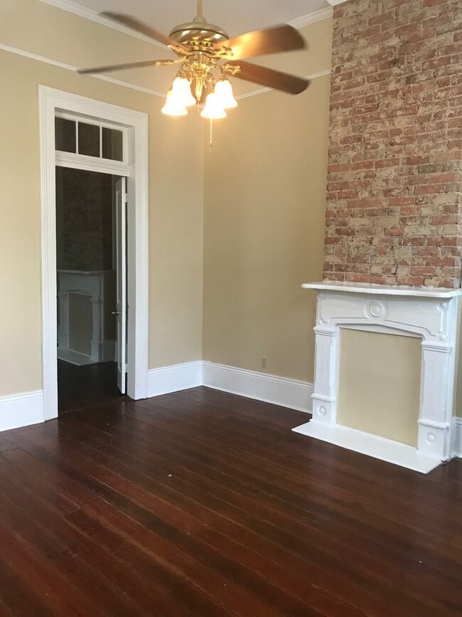 Photo - 1014-1016Thali Apartment