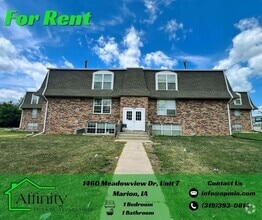 Building Photo - 1460 Meadowview Dr