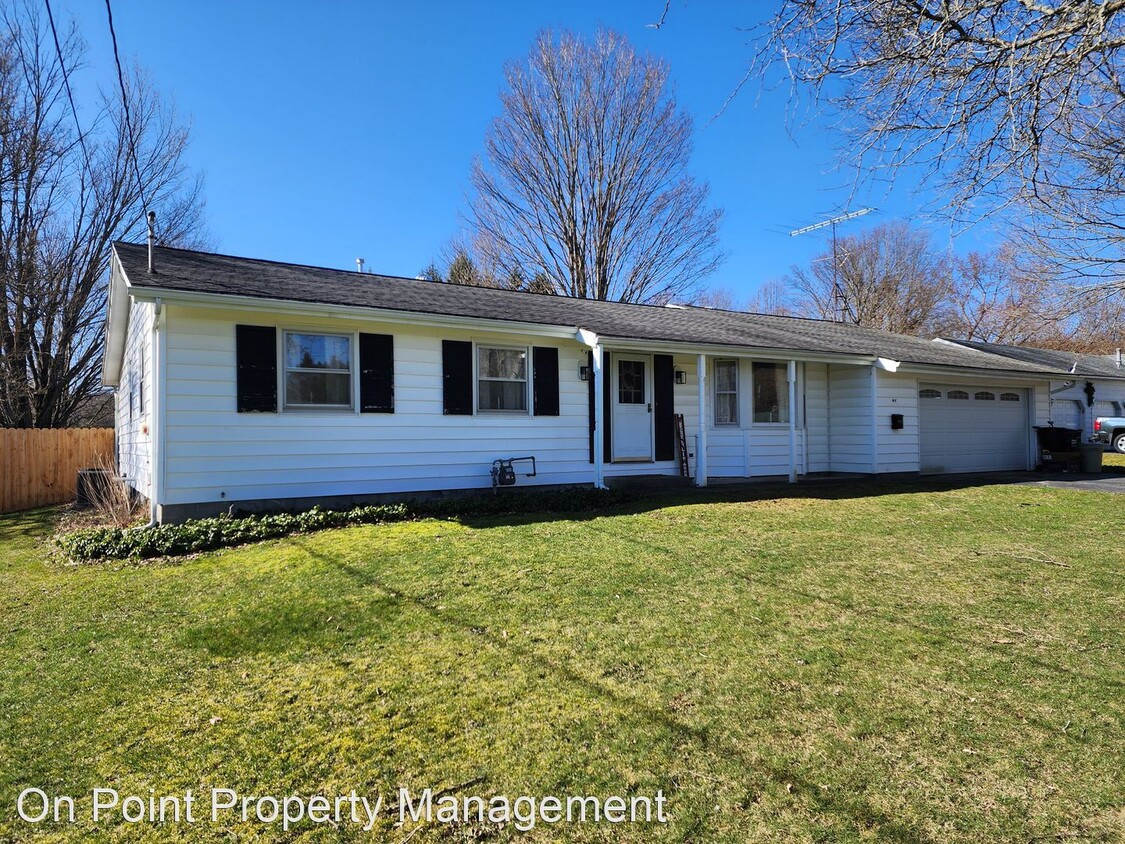 Primary Photo - 3 br, 2 bath House - 45 Gail Drive