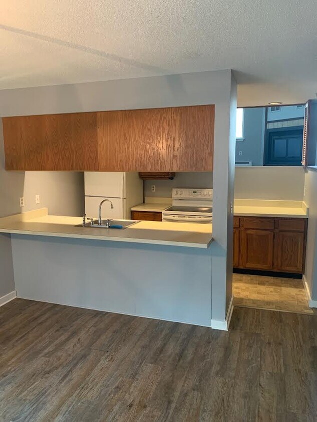 70 Old Town Rd Unit 312, Vernon, CT 06066 Condo for Rent in Vernon