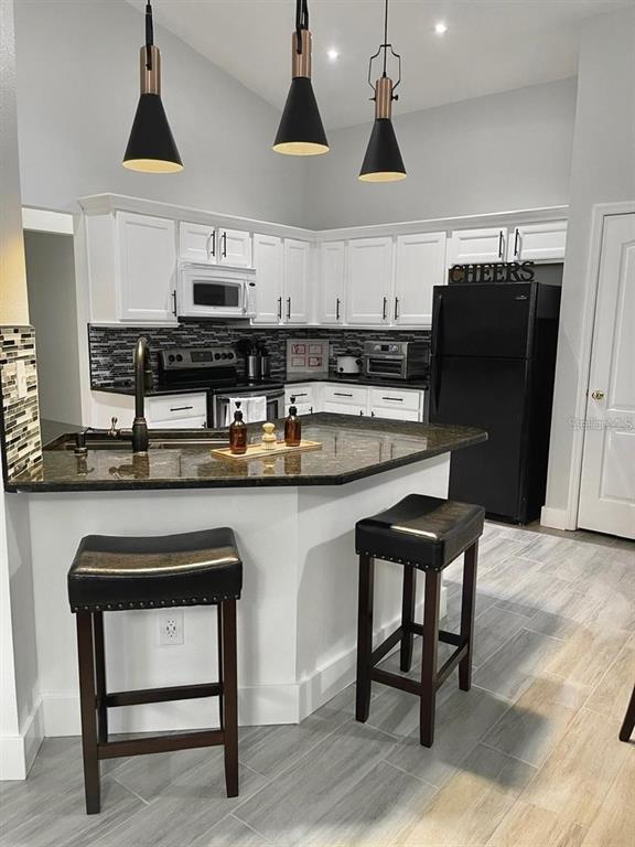 Foto del edificio - 701 Sandy Ridge Dr