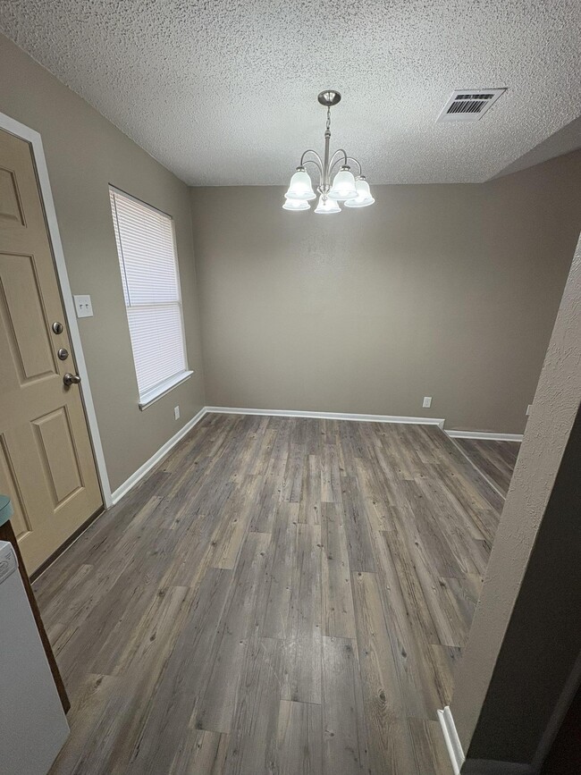 Dining Room - Hunnington Townhomes