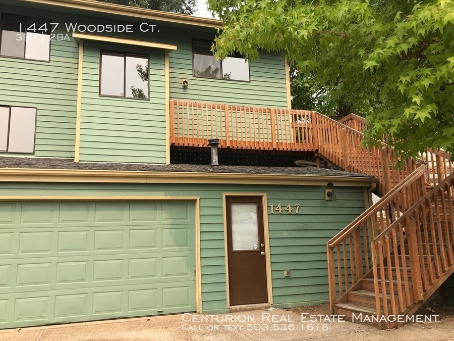 Primary Photo - SE 3x1.5 TH/Duplex Coming Available Soon!
