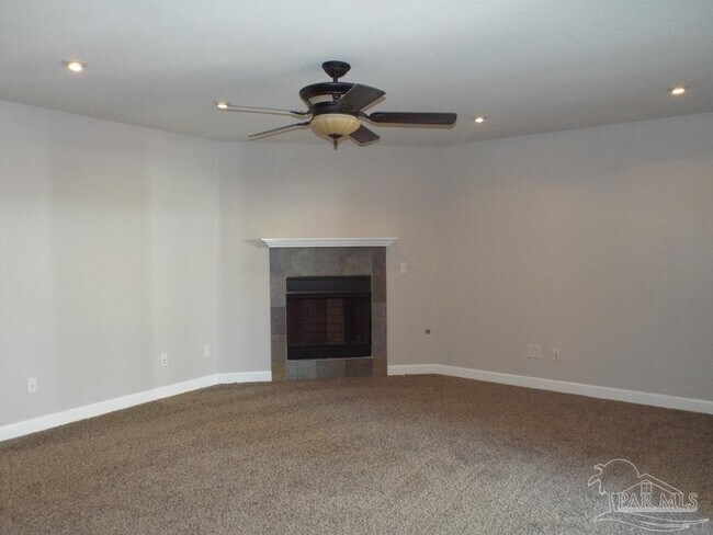 Building Photo - 3569 S Hampton Way