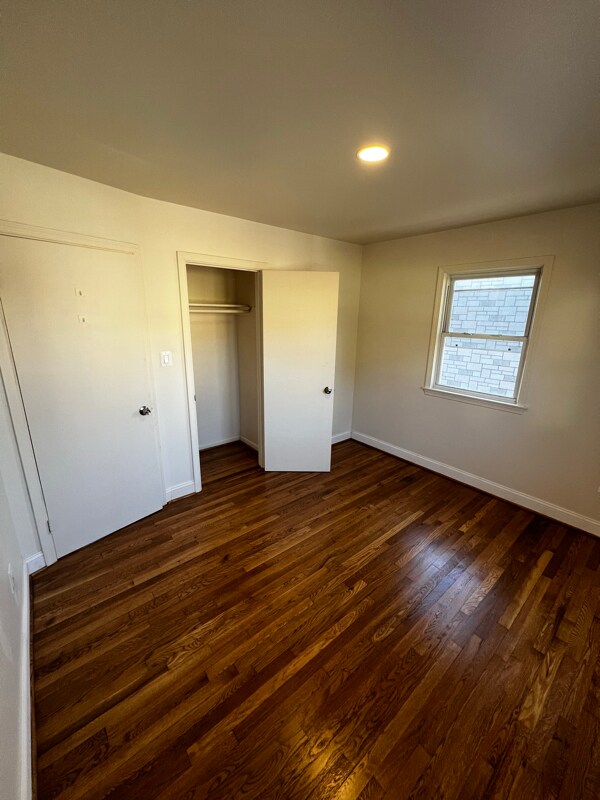 Foto del edificio - 5407 Quintana St