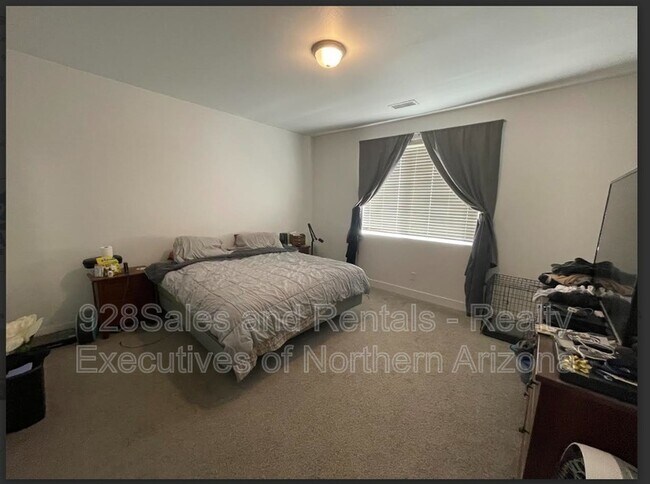 Foto del edificio - 11569 Cepheus Rd