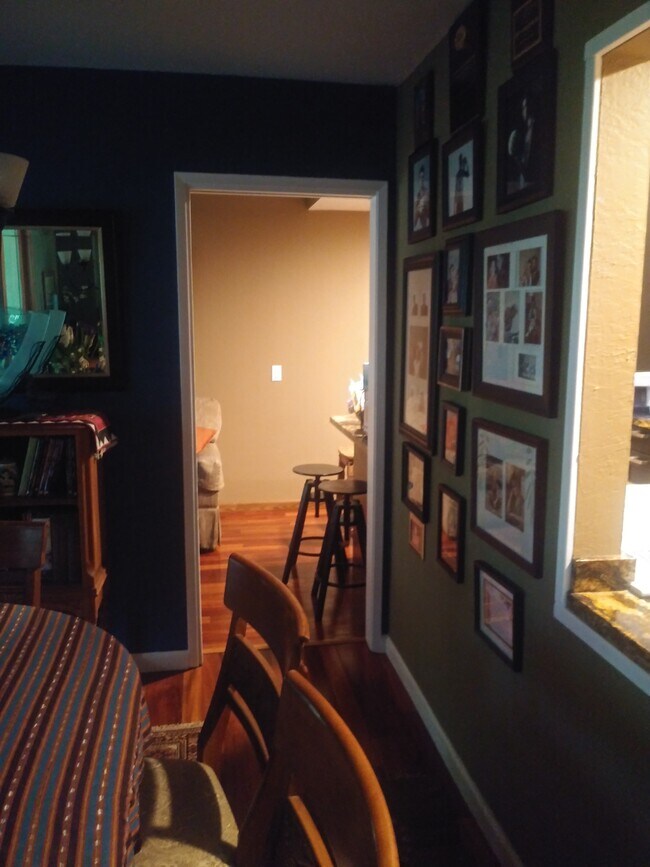 Building Photo - 20812 4th St