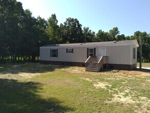 Building Photo - 829 Mitchell Harper Rd