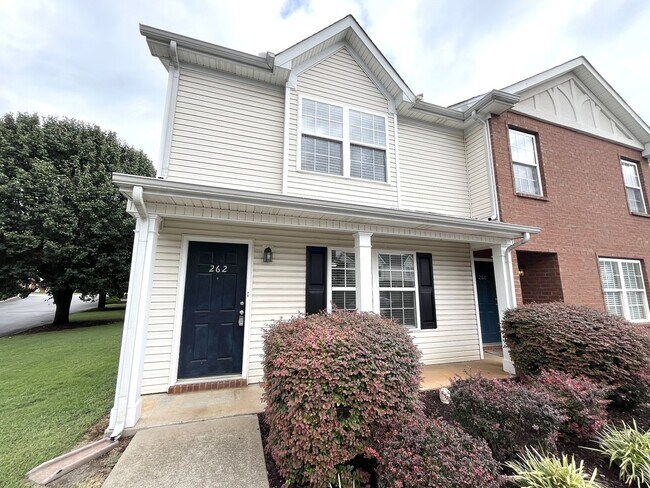 Foto del edificio - INDIAN PARK END UNIT TOWNHOME!