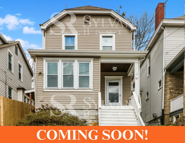 Living where You Love is Good for your Heart! - Living where You Love is Good for your Heart! House