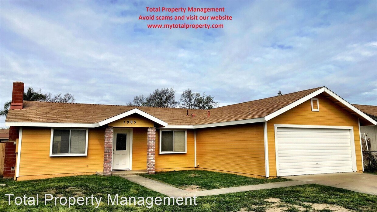 3 br, 2 bath House 1905 N. Hall Ct. House Rental in Visalia, CA