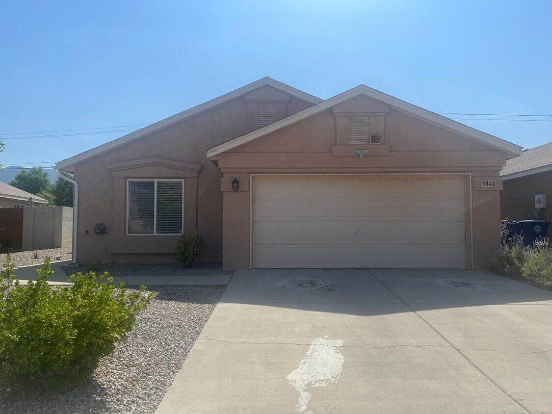 Foto principal - 440 Adirondack Pl SE