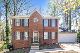 Building Photo - 1340 Grayland Hills Dr