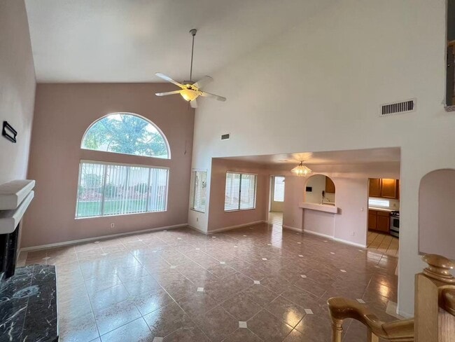 Building Photo - 8257 Bermuda Beach Dr