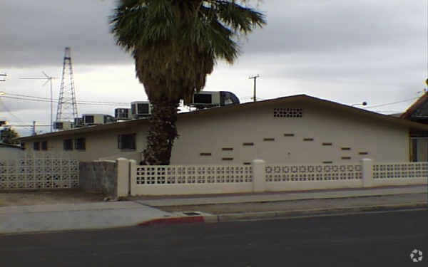 Foto del edificio - 208 N 9th St