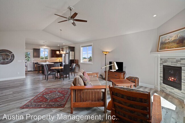 Building Photo - 3 br, 2 bath House - 21286 Darnel Ave