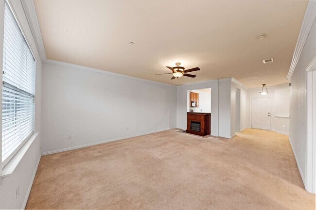 Foto del edificio - 252 Heritage Hill Dr