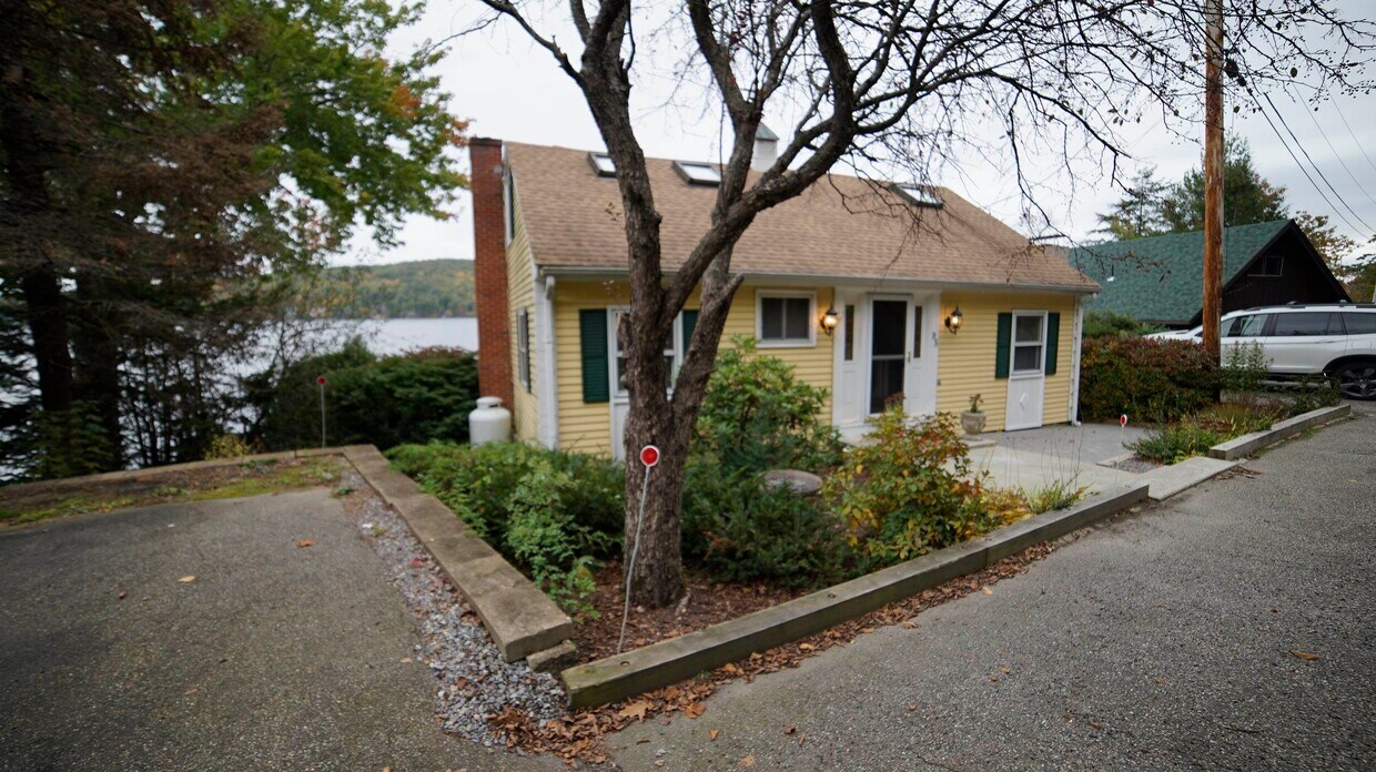 95 Neal Shore Rd, Meredith, NH 03253 House Rental in Meredith, NH