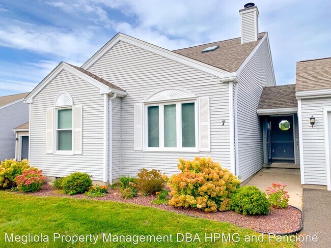 Building Photo - 3 br, 3 bath House - 7 Alvord Place - Unit 7