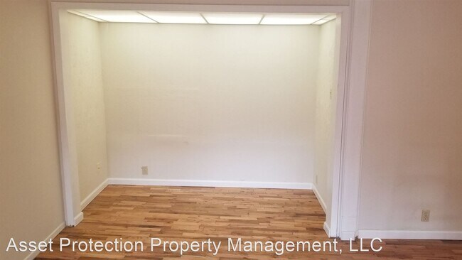 Foto del edificio - 3 br, 2 bath House - 798 14th St., NE