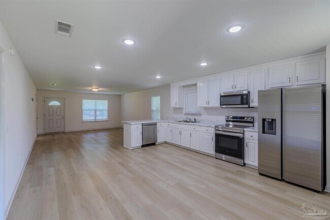 Foto del edificio - 7 Marine Dr